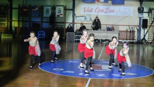 a33cb980-a117-4543-bd6a-e6de144bf683