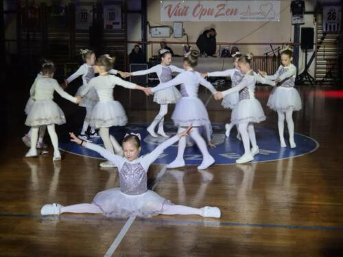 e6ad43b6-e126-4f29-a24d-e5da2ca8487f